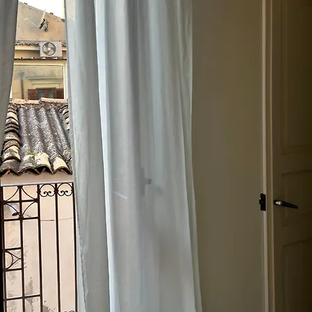 Апартаменты F