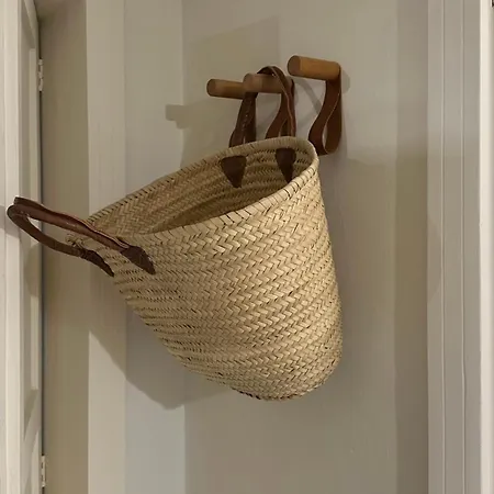 F Apartment Noto