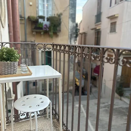 F Apartment